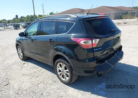 2017 Ford Escape Se z USA, uszkodzony, nr VIN 1FMCU9GD5HUC20135